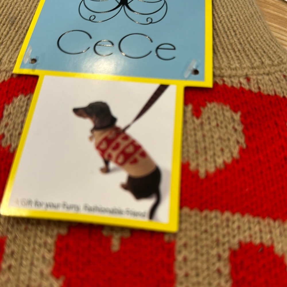CeCe RED SWEATER FOR DOG LOVER ❤️ hearts, tan/red sz small